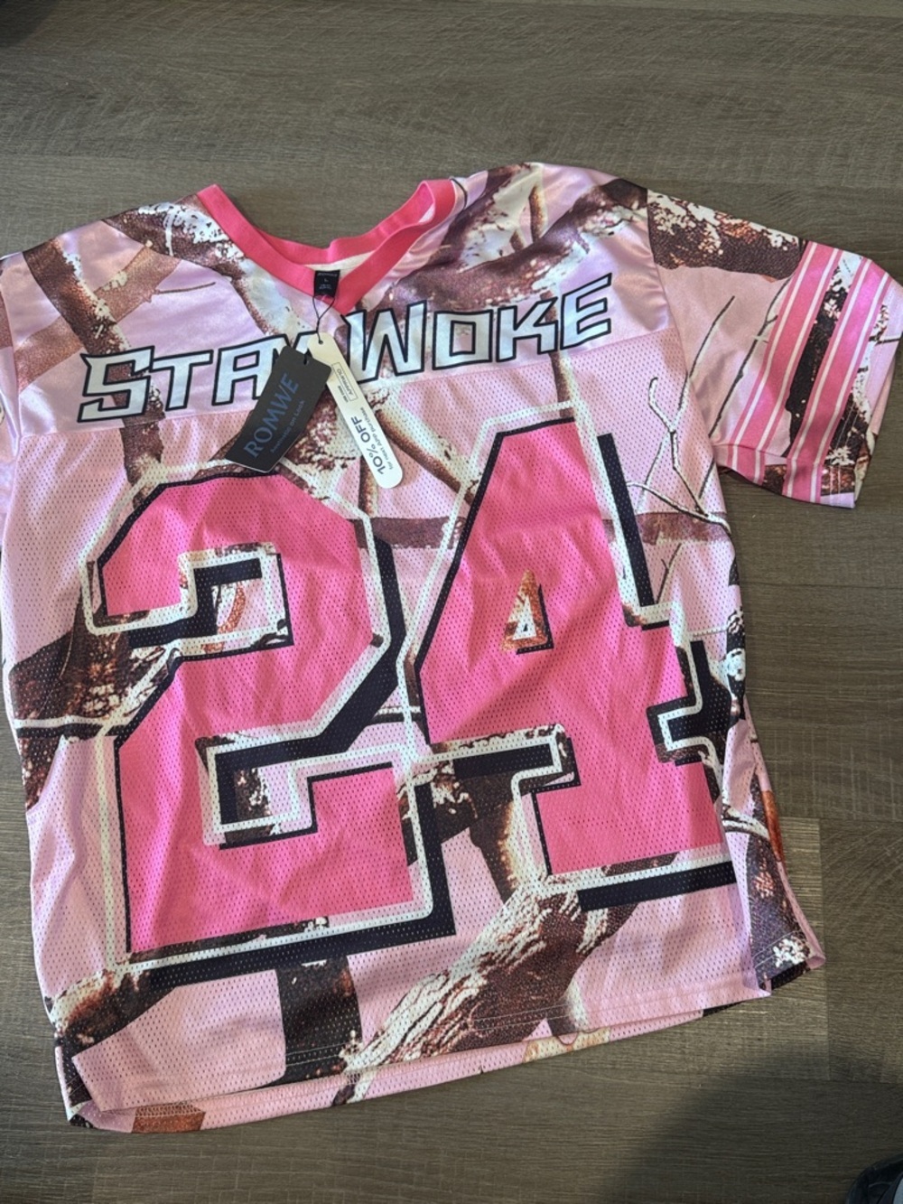 ROMWE "Stay Woke" Pink Camo Graphic Jersey NWT - Size Large - Picture 4 of 12
